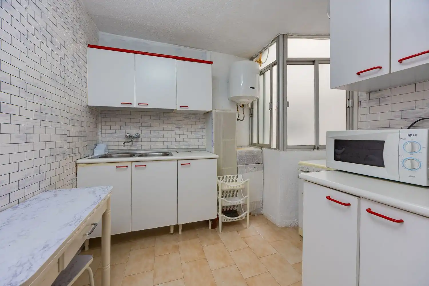 Kitchen of Flat for sale in Centro