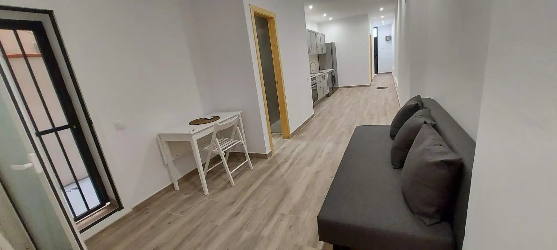 Planta baja de alquiler en Barcelona con Aire acondicionado, Calefacción y Amueblado