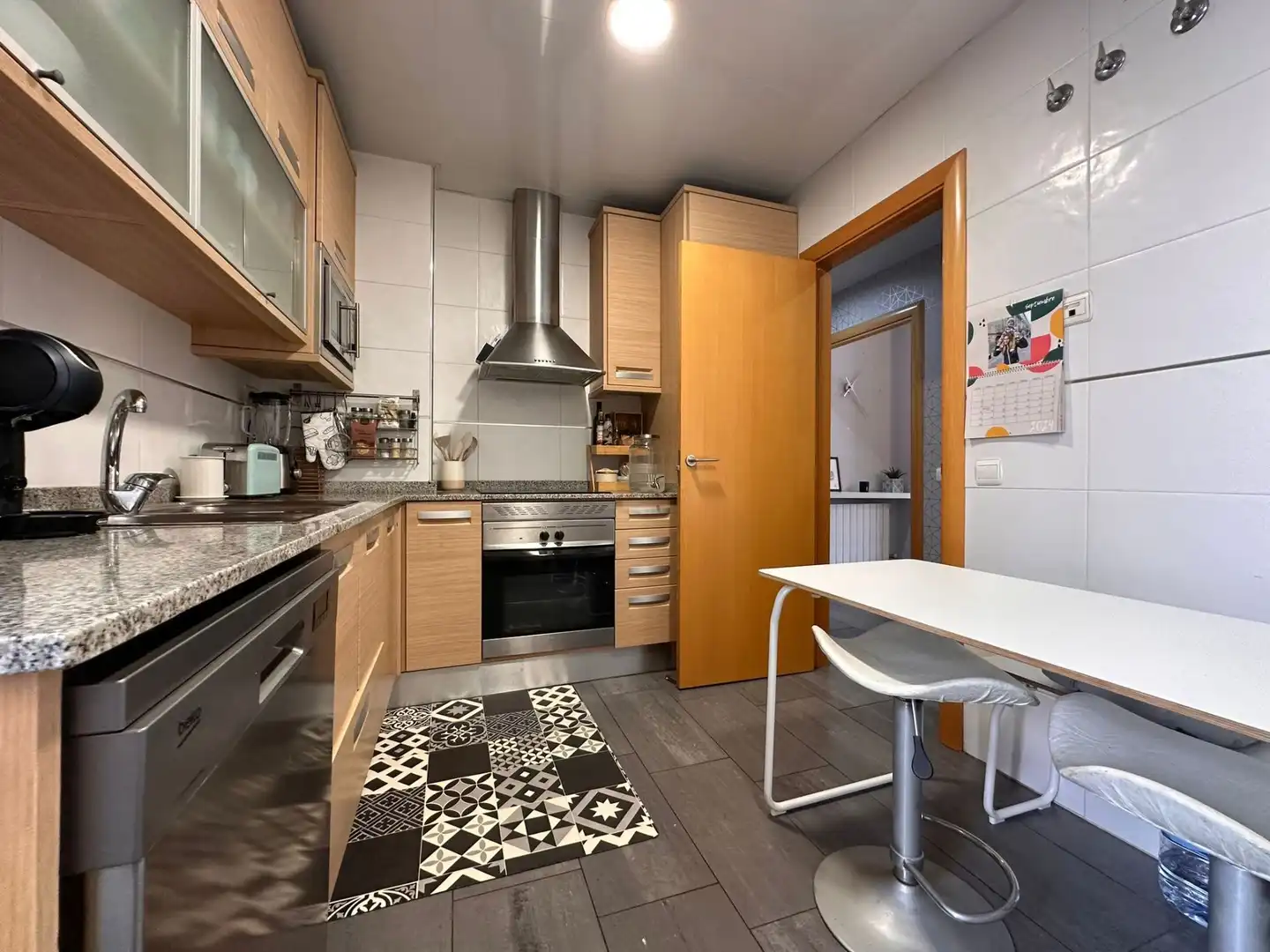 Cocina de Piso de alquiler en Badalona con Calefacción, Terraza y Amueblado