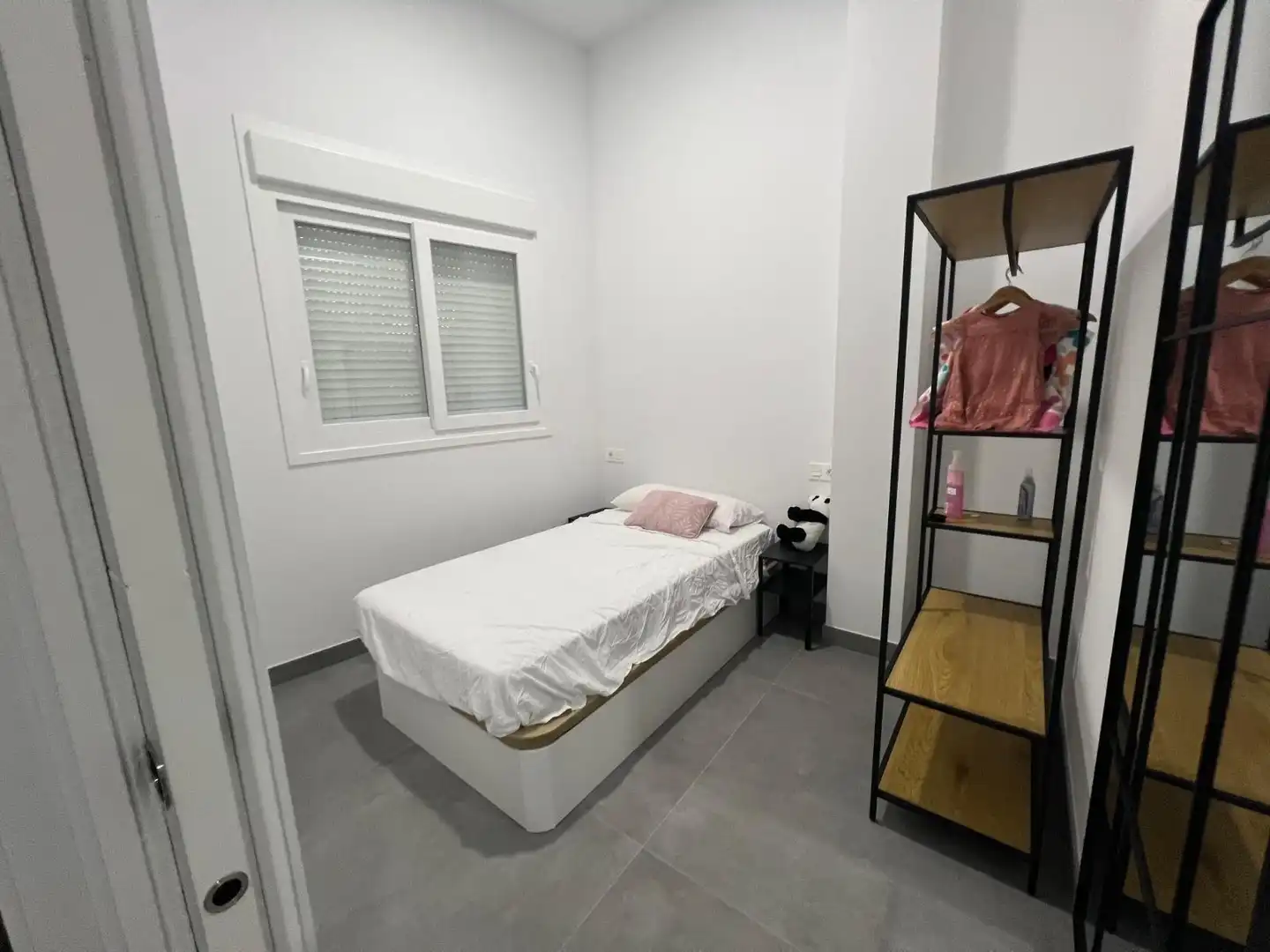 Schlafzimmer von Erdgeschoss zum Verkauf in Fuengirola