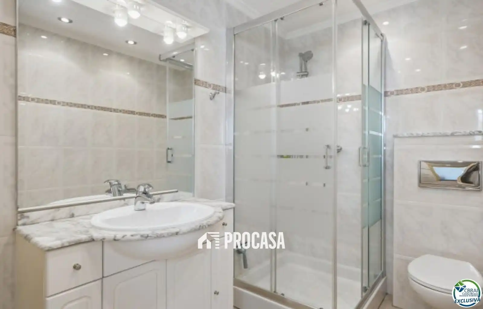 Bany de Casa o xalet en venda en Roses amb Aire condicionat