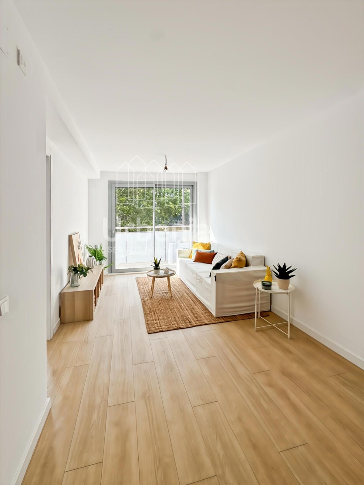 Sala d'estar de Casa o xalet en venda en Mataró amb Aire condicionat, Calefacció i Jardí privat