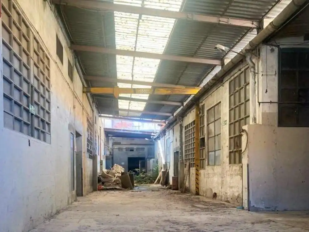 Vista exterior de Nave industrial en venta en Canals
