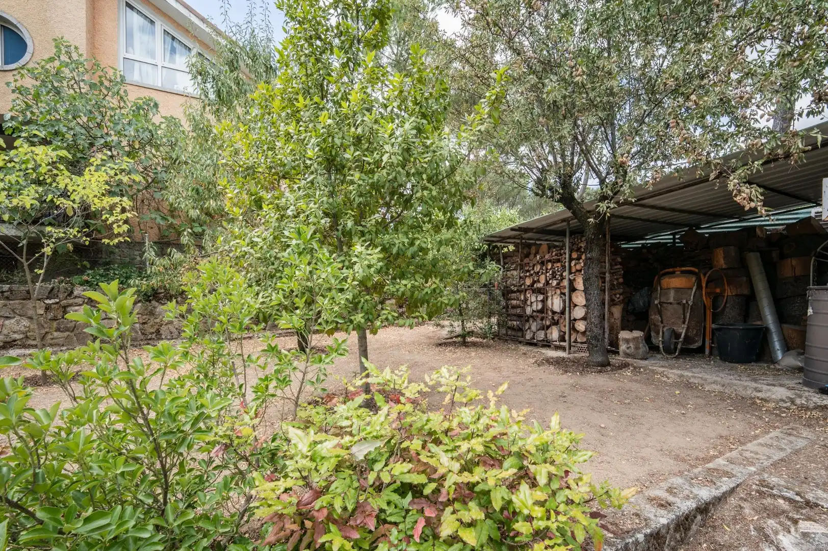 Houses for sale in Casa Amarilla