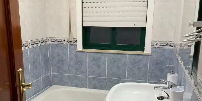 Flat with lift to rent in Avenida da Peregrina, imagen 8