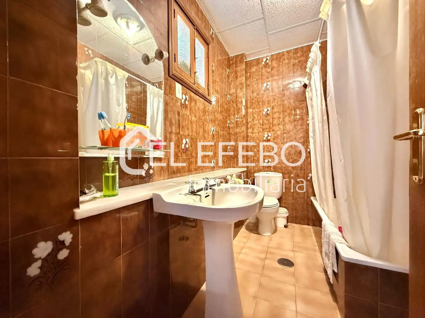 Baño de Casa o chalet en venta en Antequera con Terraza, Trastero y Piscina