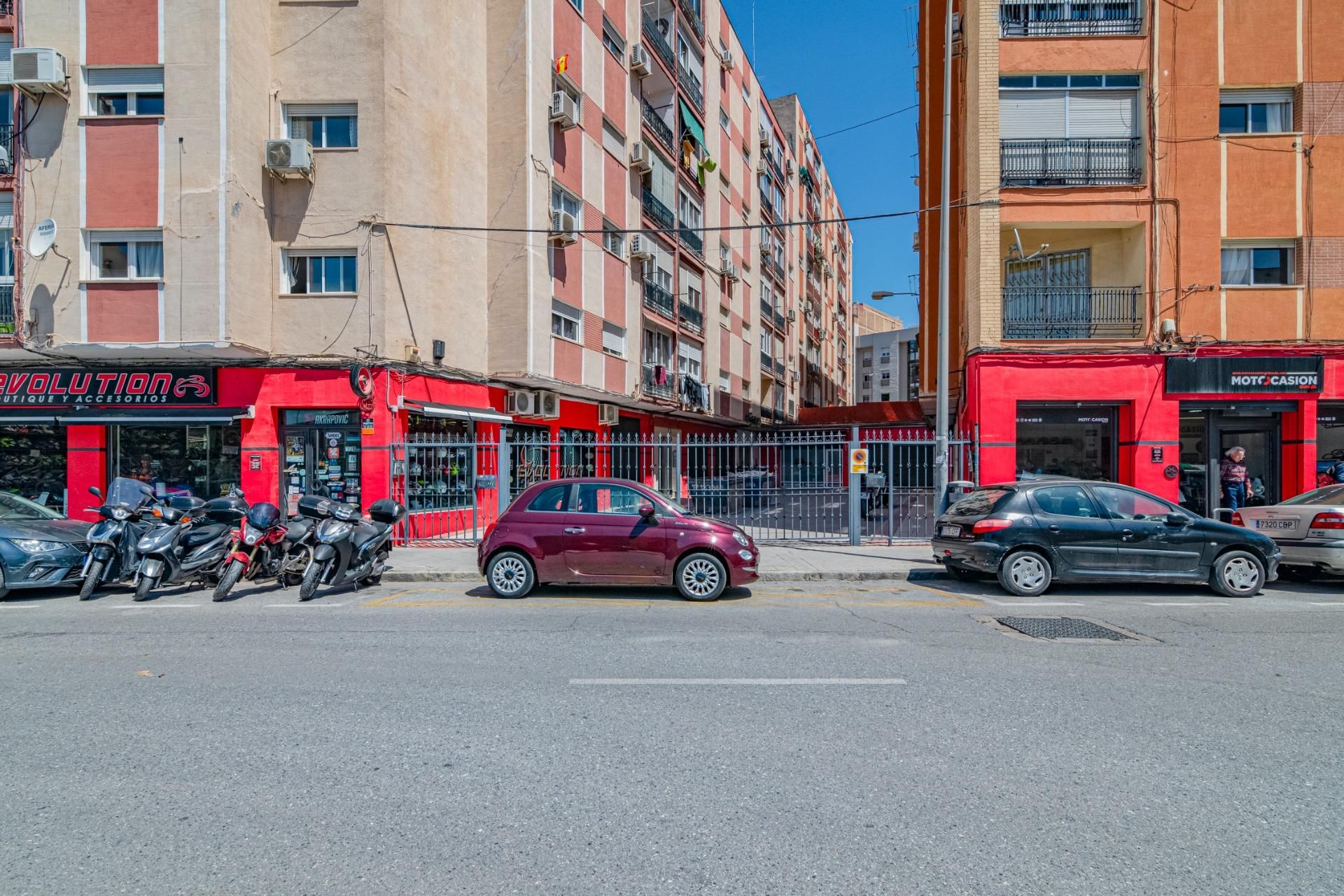 Vista exterior de Pis en venda en  Granada Capital