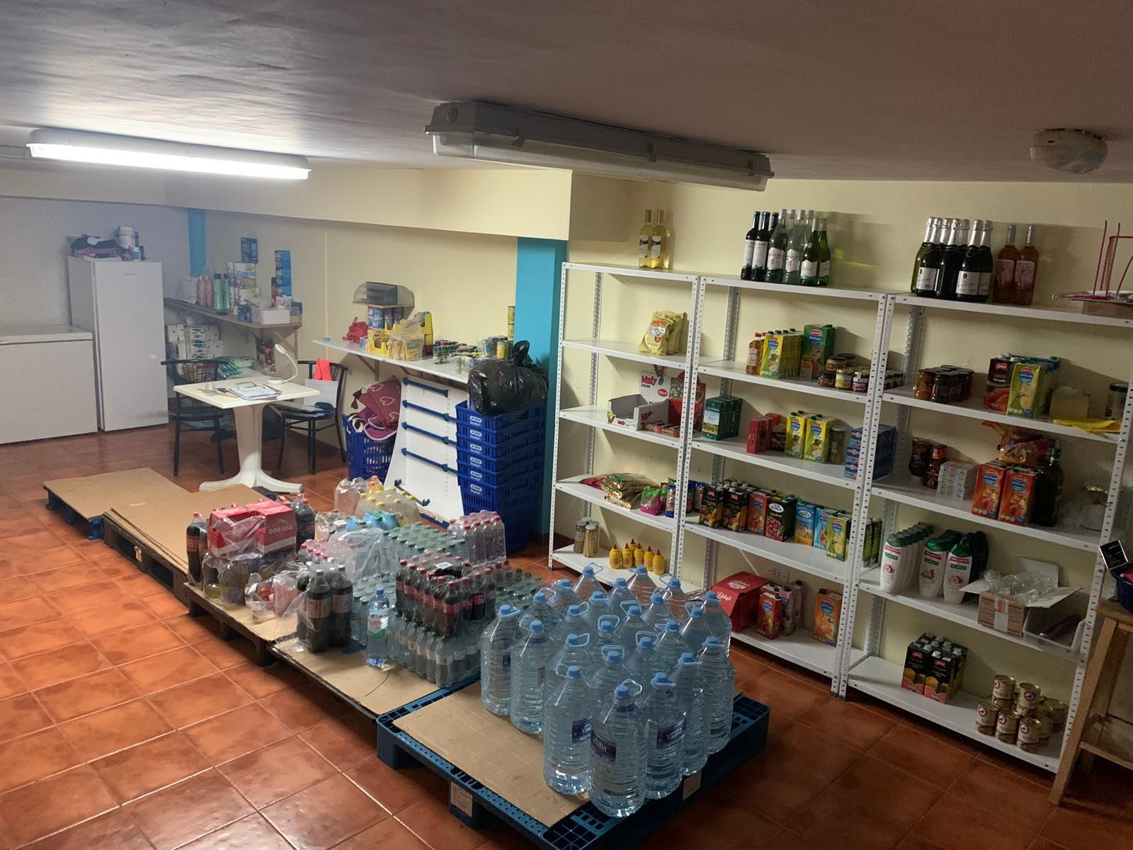 Premises for sale in Arona  with Furnished