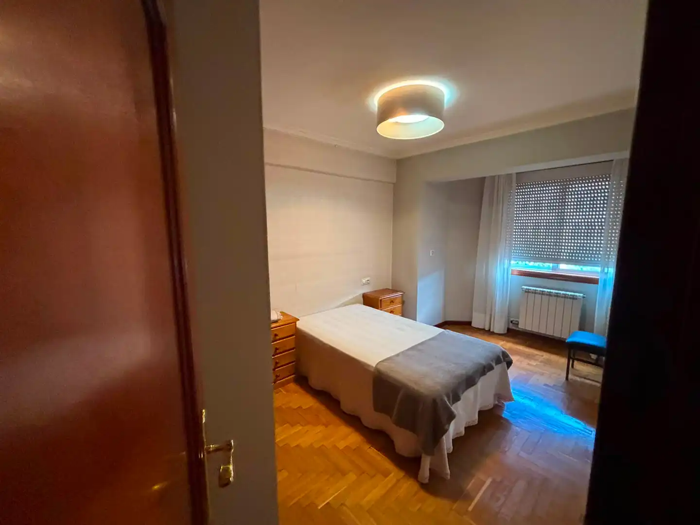 Habitación de Piso de alquiler en Vigo  con Amueblado, Horno y Lavadora