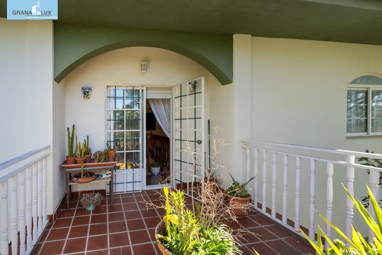 Chalet con terraza en venta en 163 Avenida de los Alamos, imagen 54