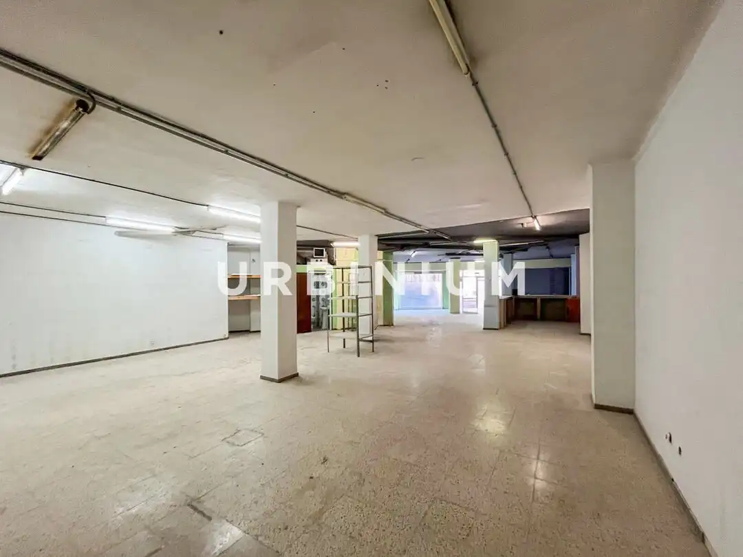 Local comercial en venda a Carrer d'en Narcís Monturiol, imagen 7
