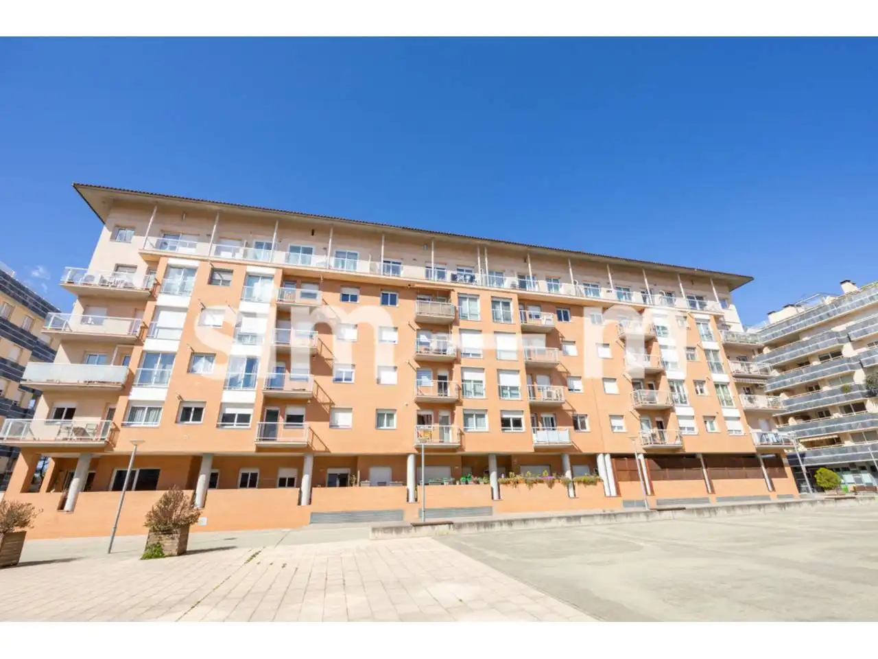 Vista exterior de Piso en venta en Vic con Calefacción, Amueblado y Balcón