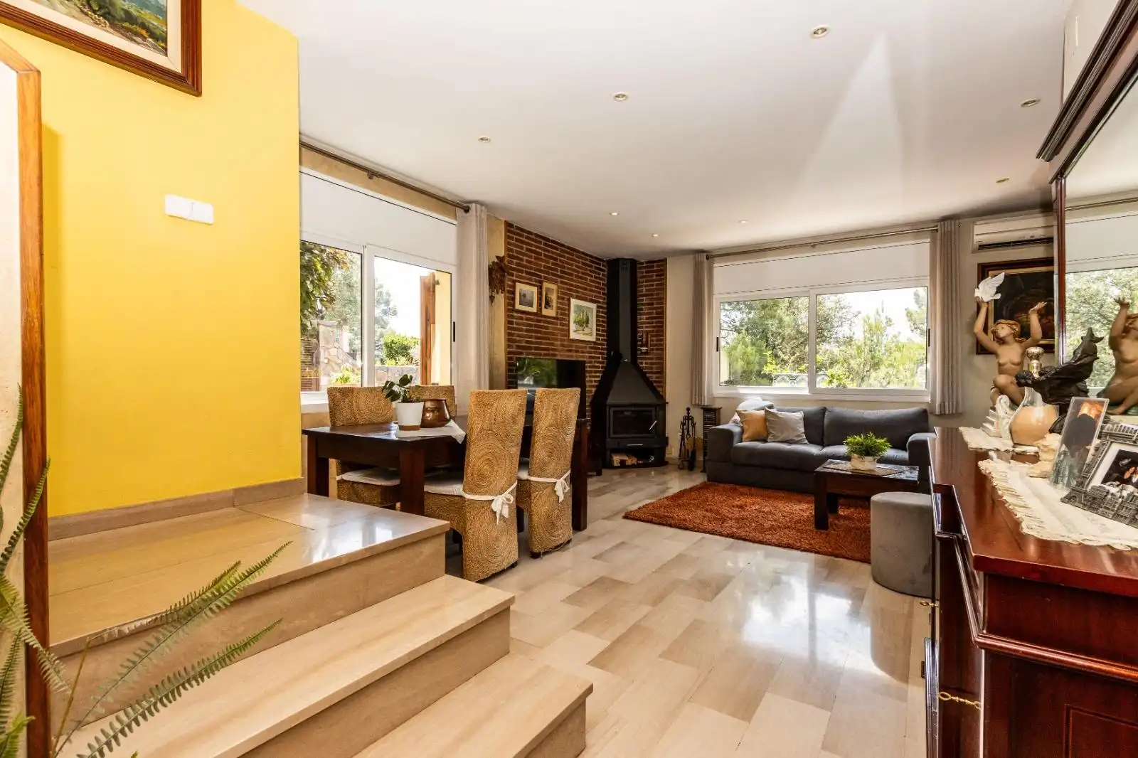 Houses for sale in Airesol