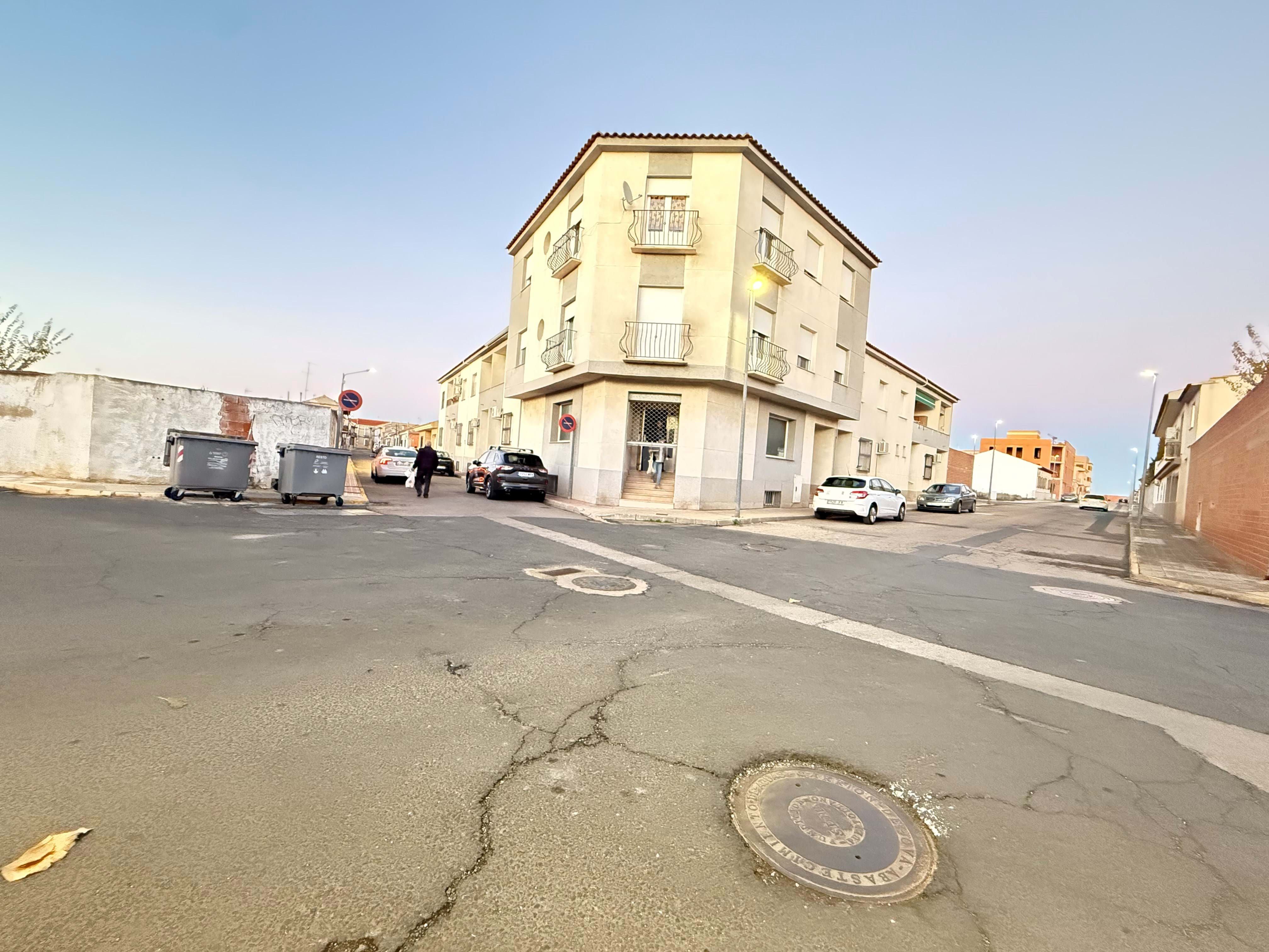 Exterior view of Premises for sale in Carrión de Calatrava