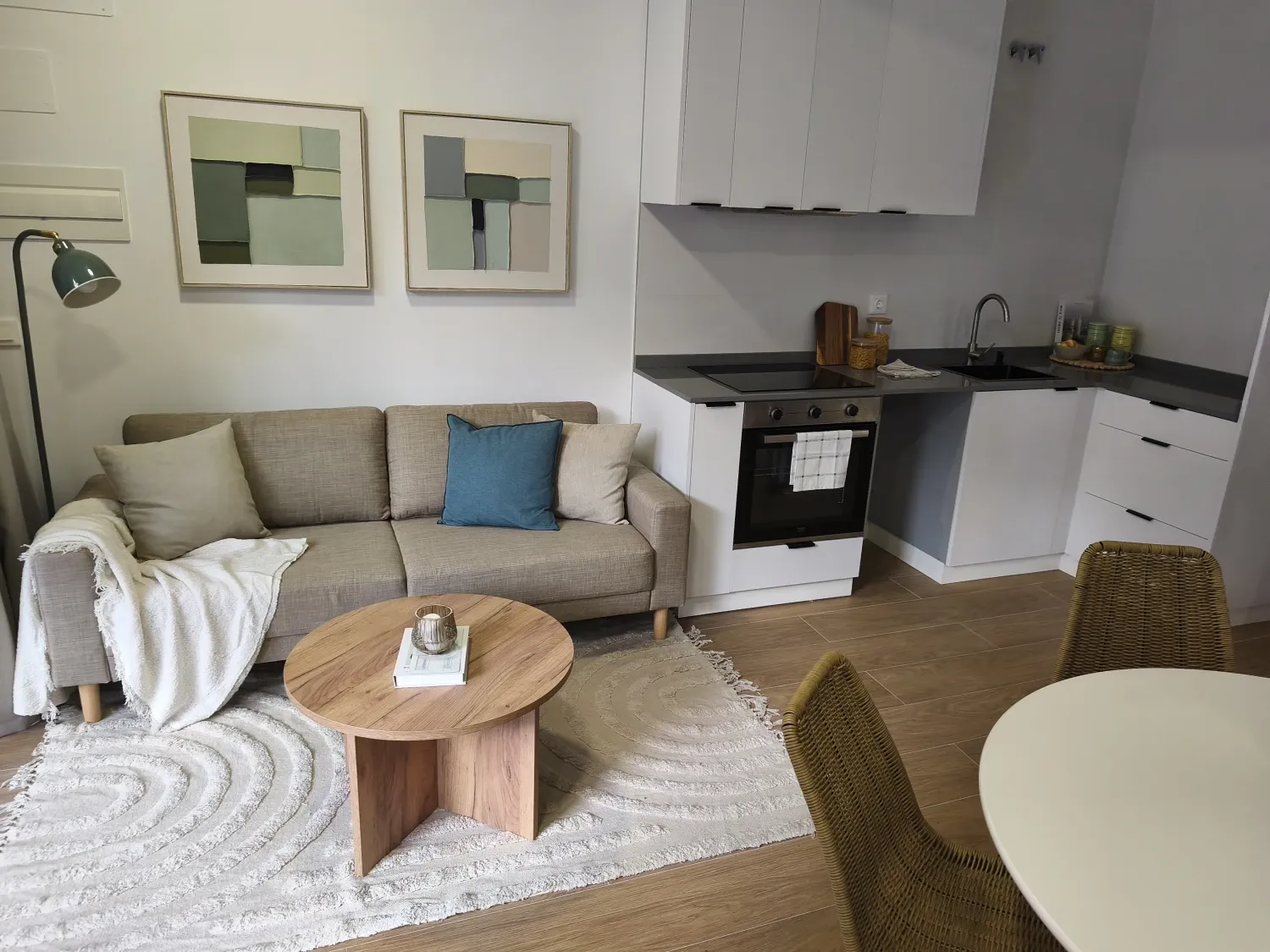 Living room of Apartment for sale in  Valencia Capital  with Furnished and Microwave