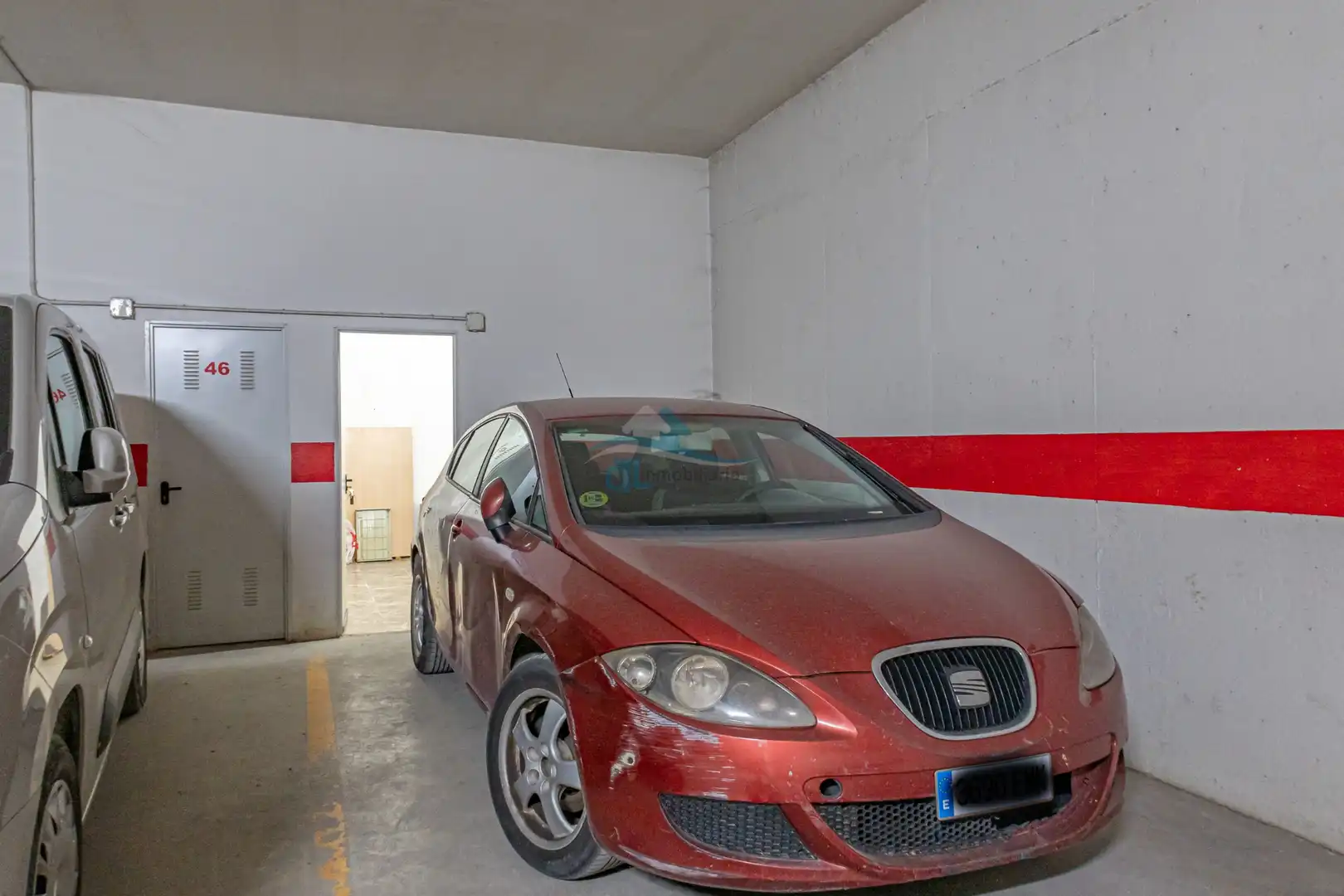 Parking of Flat for sale in Mengíbar  with Air Conditioner, Heating and Storage room