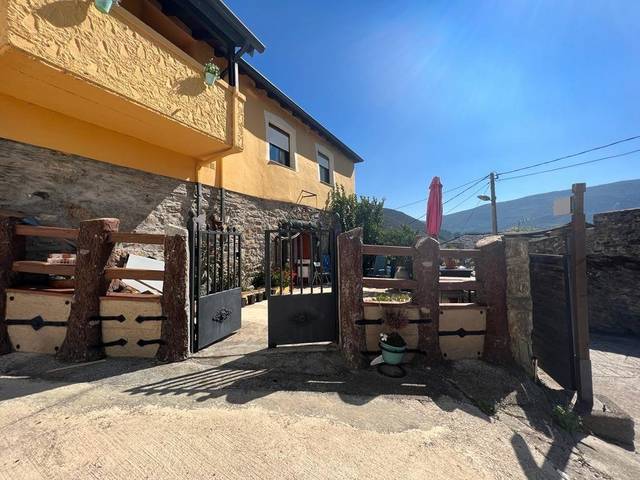 Finca rústica en Venta en Puente de Domingo Flórez