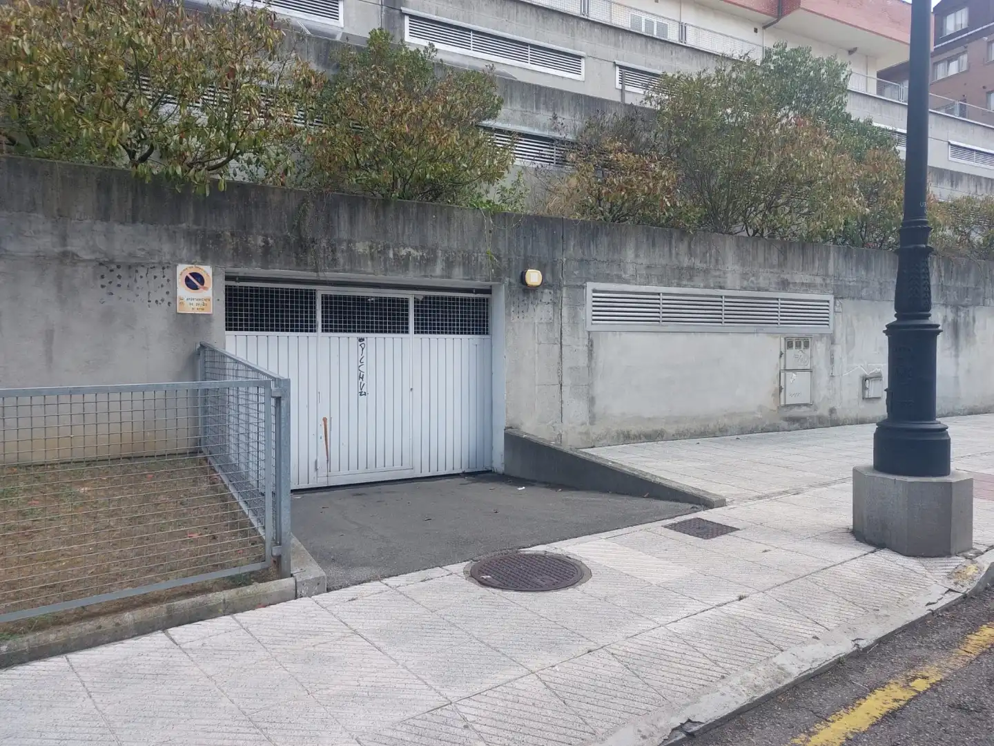Aparcament de Garatge de lloguer en Oviedo 