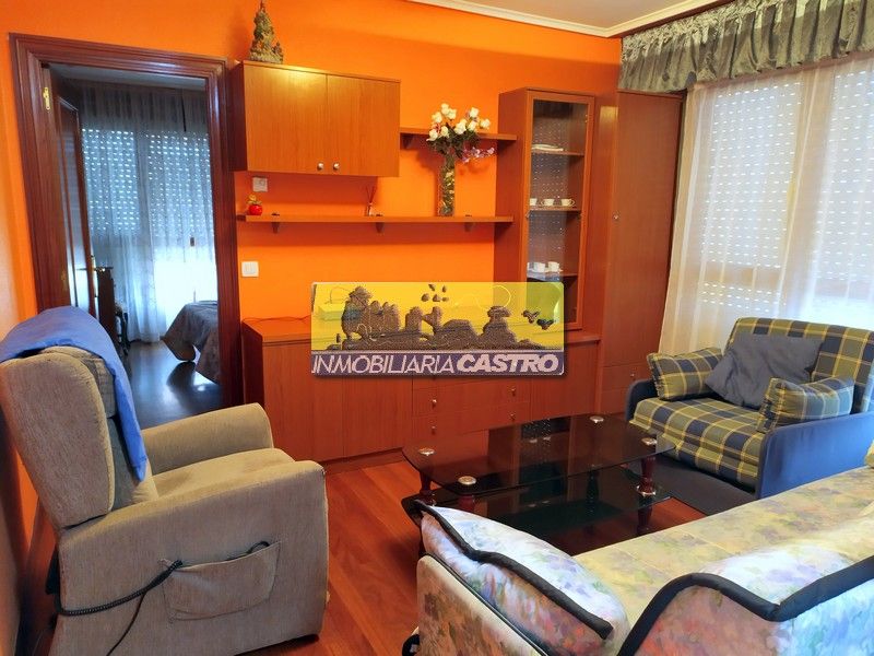 Apartment to rent in Calle Poeta Jose Hierro, Centro