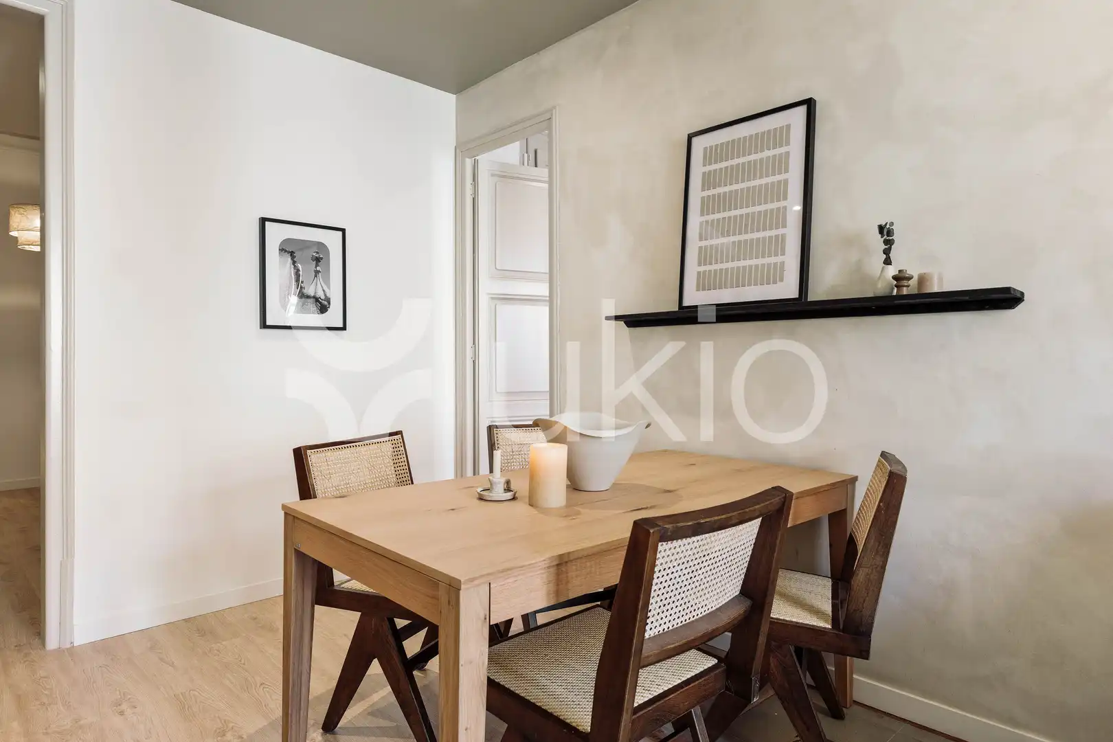 Comedor de Apartamento de alquiler en Barcelona con Aire acondicionado, Calefacción y Amueblado