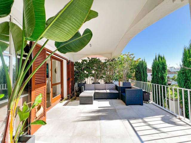 Casa adosada en Venta en Marbelah Pueblo B, C/ Victor Ohayon Tapiero en La Carolina - Guadalpín