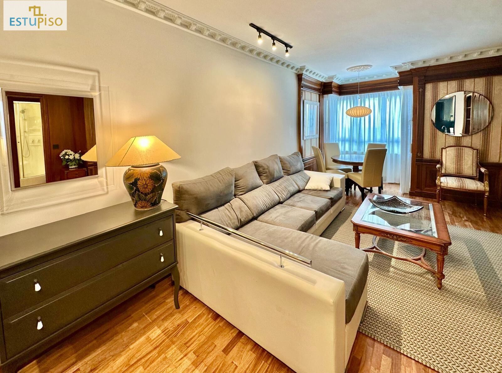 Living room of Flat for rent in Vitoria - Gasteiz  with Heating, Parquet flooring and Terrace