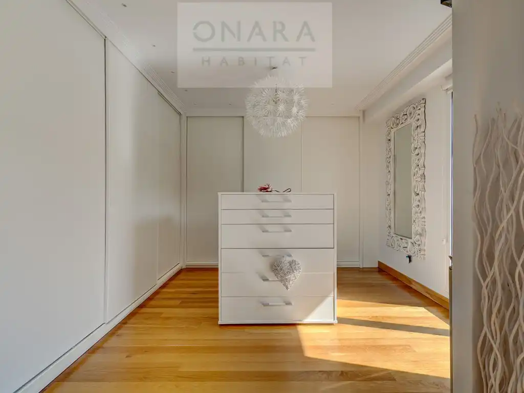 Habitación de Casa adosada en venta en Hondarribia con Jardín privado y Piscina comunitaria