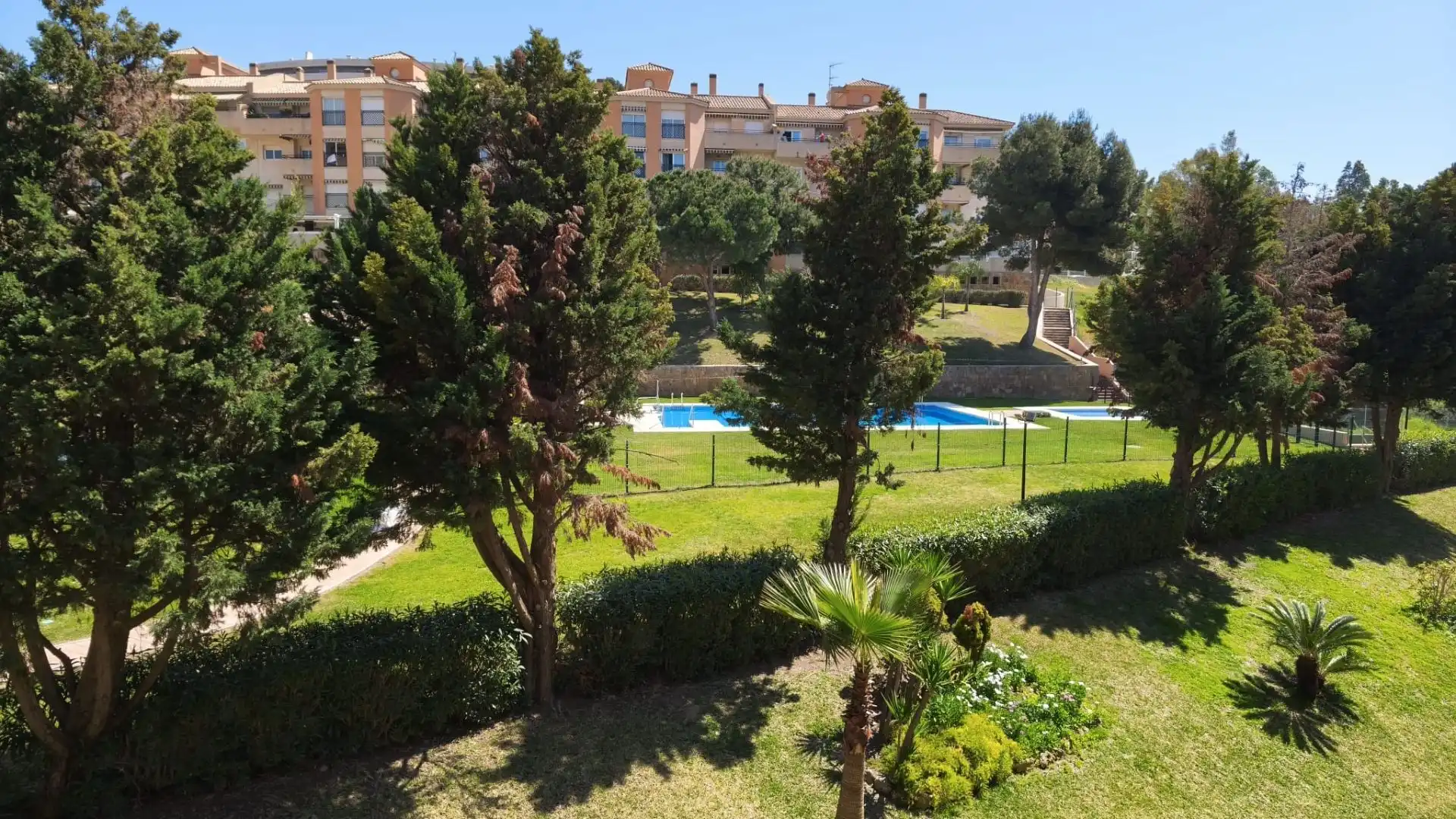 Garten von Wohnung zum Verkauf in Málaga Capital mit Klimaanlage, Terrasse und Gemeinschaftspool
