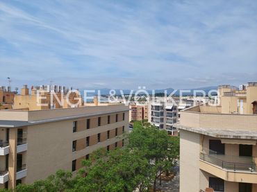 Attique avec piscine à vendre à Carrer del Llevant 5