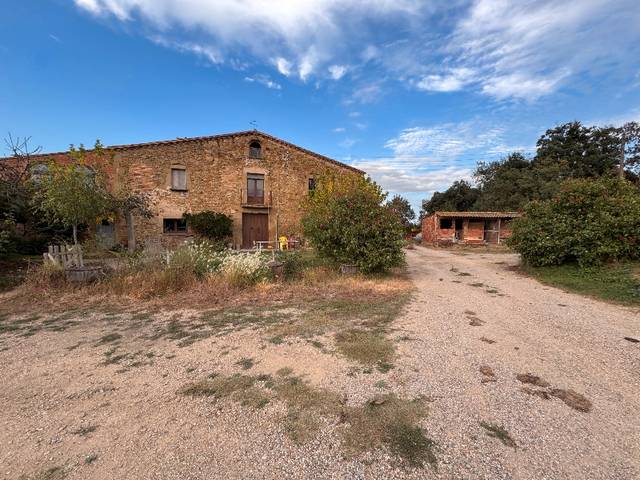 Finca rústica en Venta en Carrer Montseny, 14 en Corçà