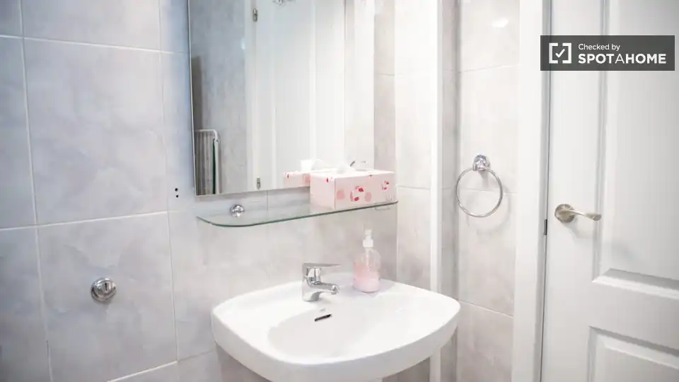 Habitación en Universidad - Malasaña