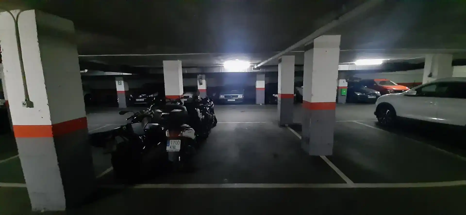 Parking of Garage for rent in Madrid