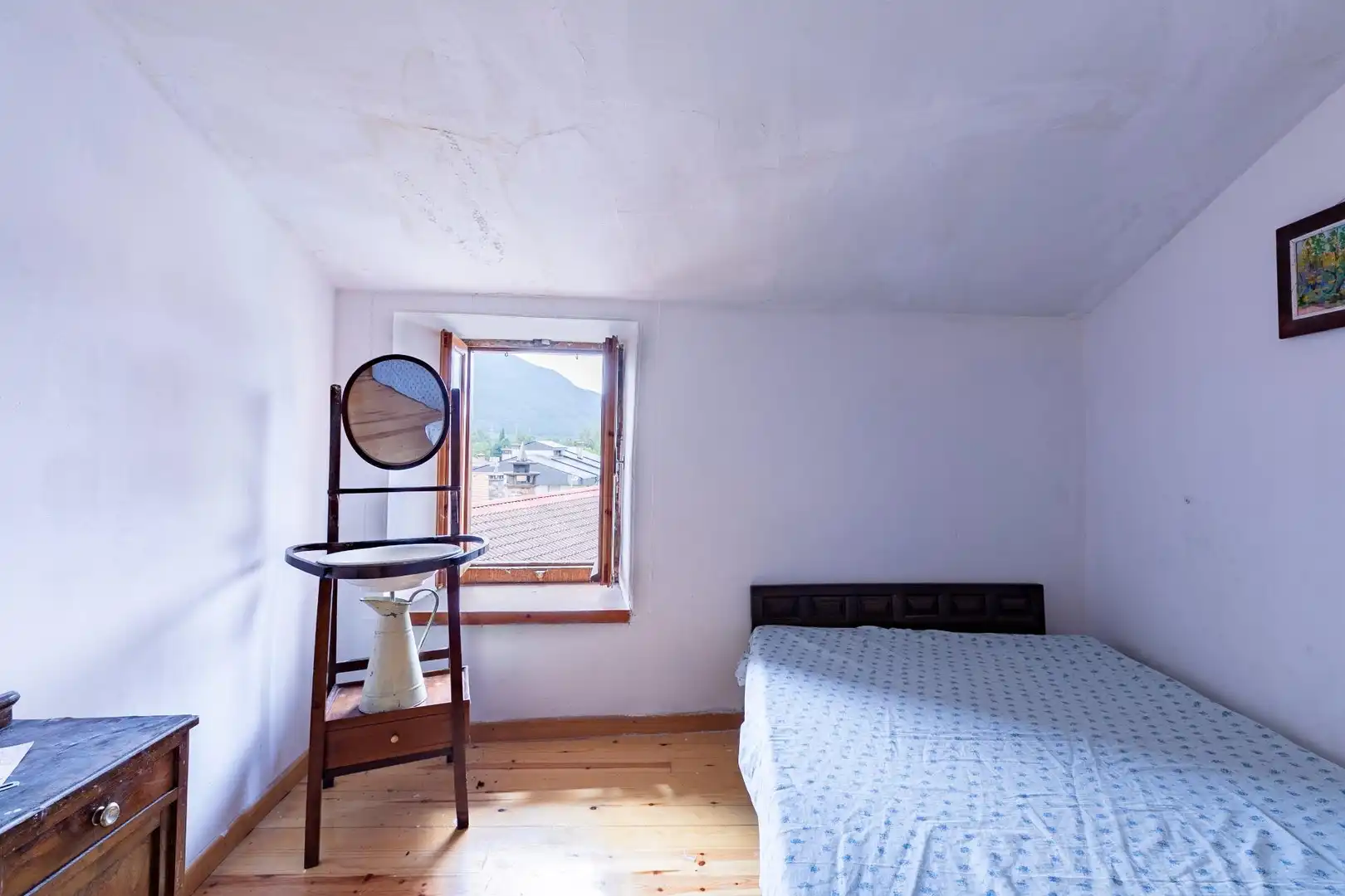 Habitación de Casa o chalet en venta en Biescas con Trastero