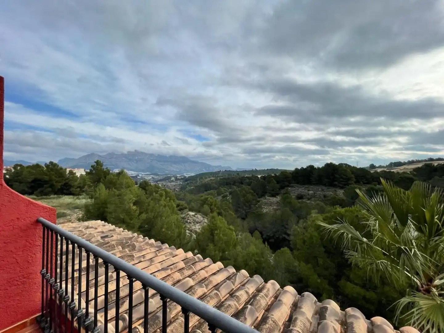 Vista exterior de Apartamento en venta en La Nucia con Terraza y Amueblado