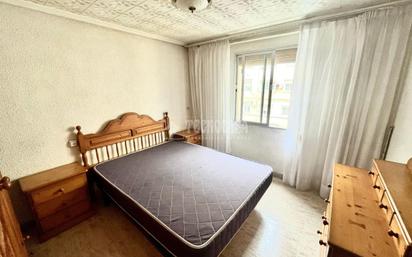 Bedroom of Flat for sale in  Valencia Capital