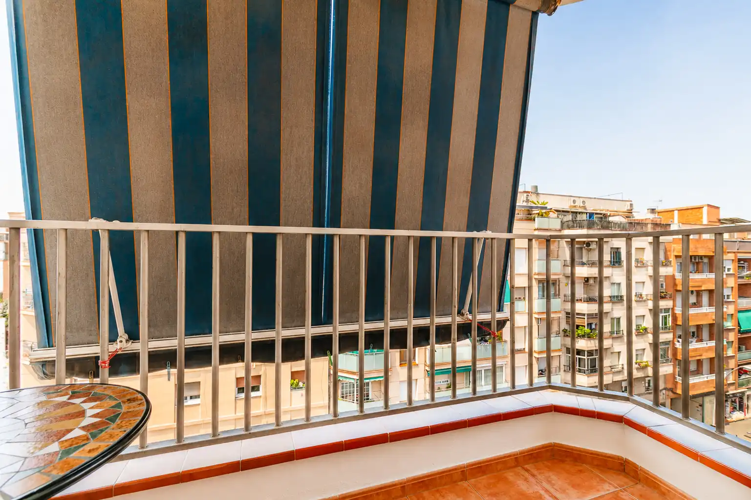 Terrassa de Àtic en venda en Santa Coloma de Gramenet amb Aire condicionat, Calefacció i Parquet