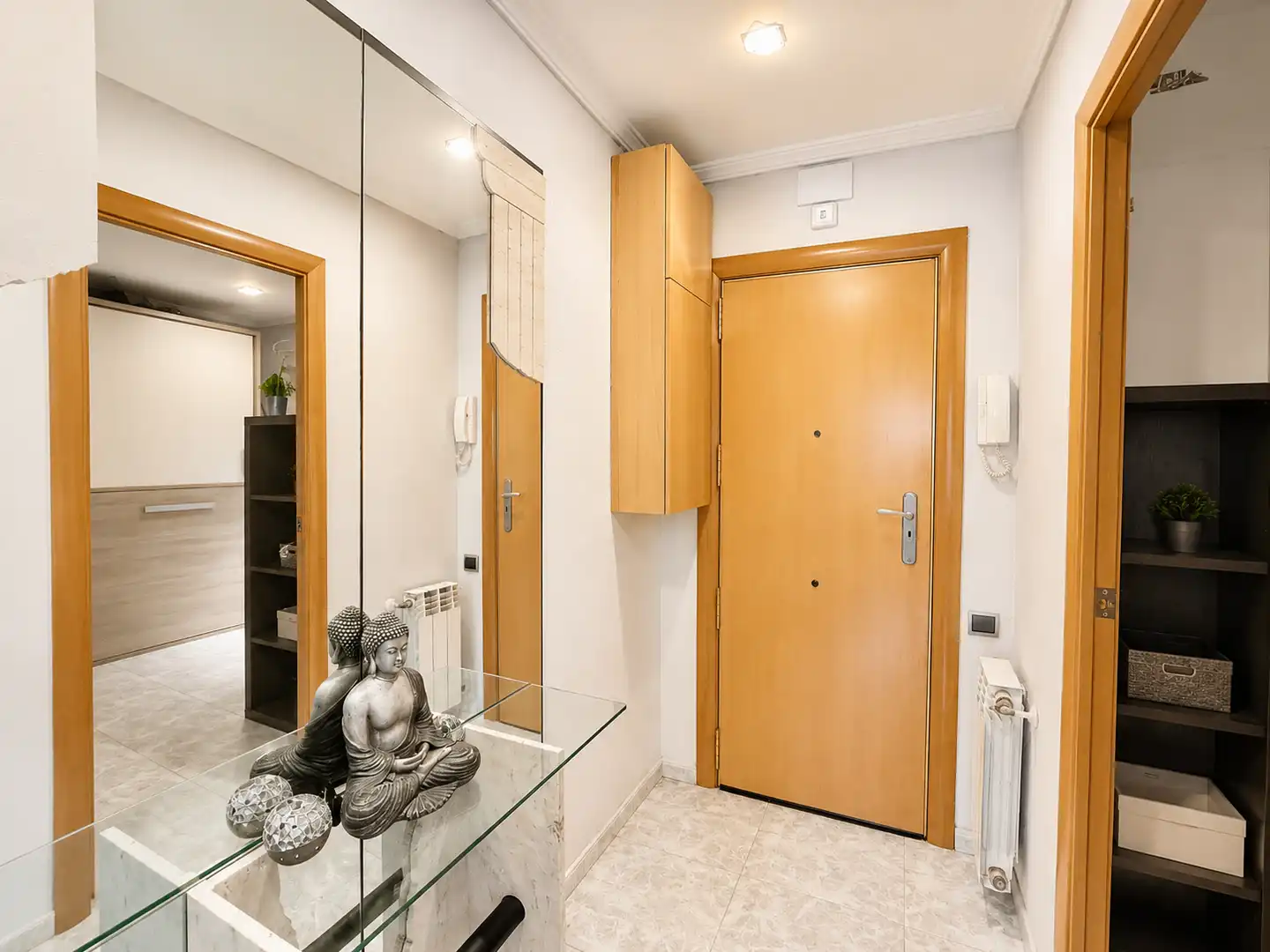 Wohnung zum Verkauf in Cornellà de Llobregat mit Balkon
