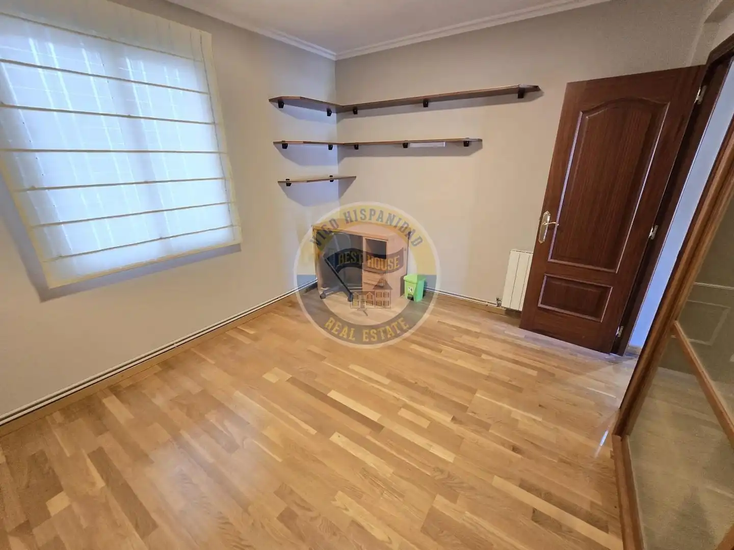 Piso de alquiler en Vigo  con Calefacción