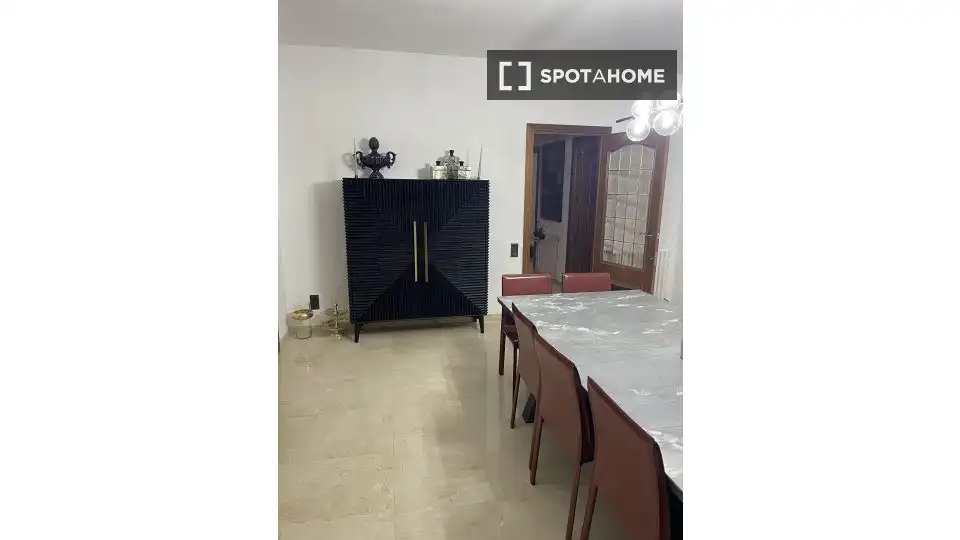 Comedor de Apartamento para compartir en Alicante / Alacant con Aire acondicionado y Terraza