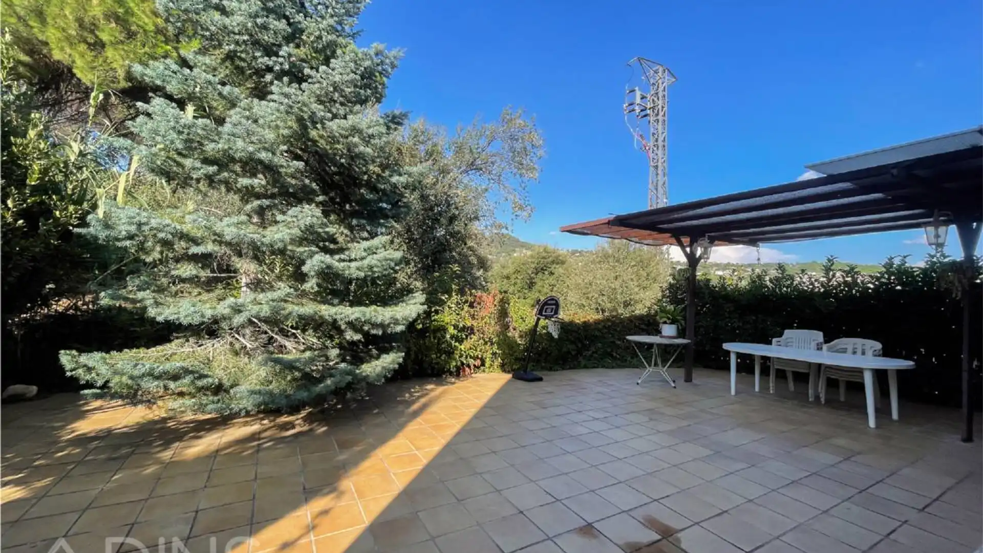 Haus oder Chalet zum Verkauf in Calle Àngel Guimerà, Caldes de Montbui