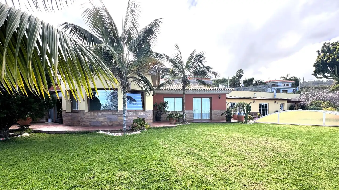 Casa con jardín en venta en La Guancha, imagen 3