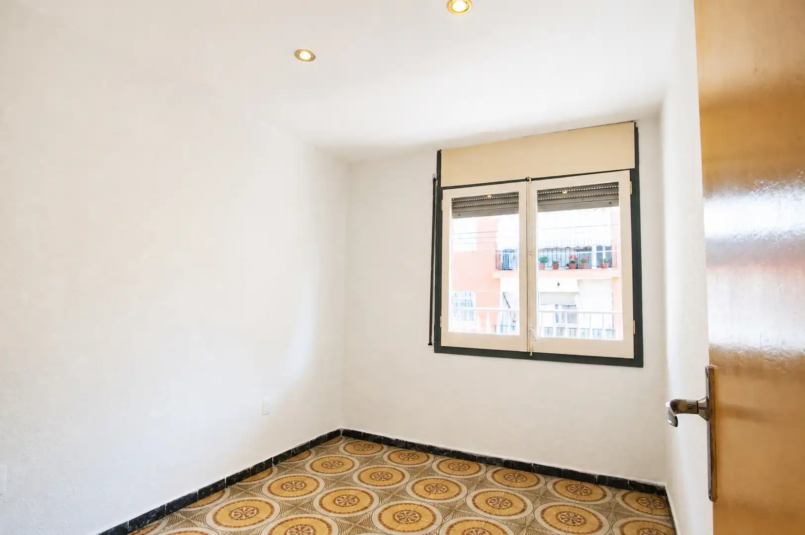 Schlafzimmer von Wohnung zum Verkauf in Barcelona mit Balkon
