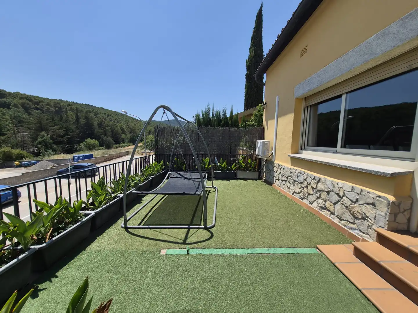 Terraza de Casa o chalet de alquiler en La Llacuna con Aire acondicionado, Calefacción y Jardín privado