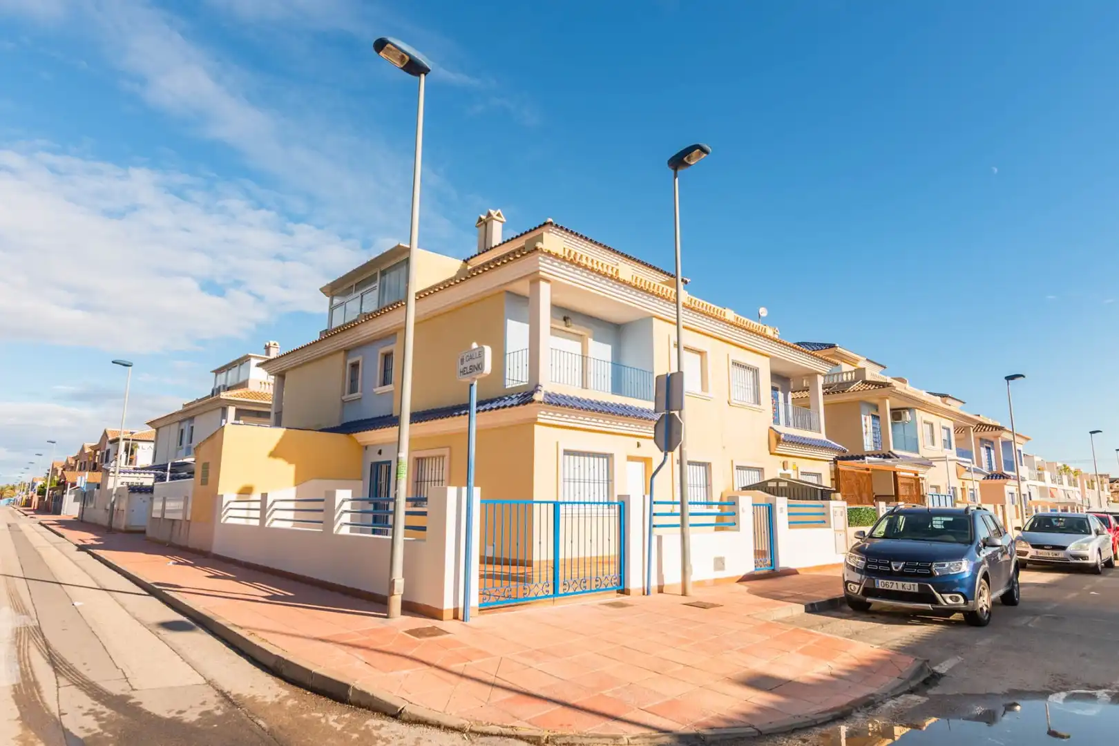 Vista exterior de Casa adosada en venda en San Javier amb Terrassa, Traster i Balcó