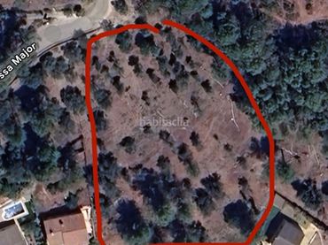 Terreno residenziale in vendita a Carrer de l'Óssa Major 18