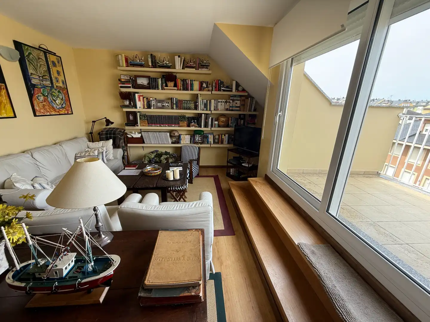 Living room of Attic for sale in Navia  with Heating, Parquet flooring and Terrace