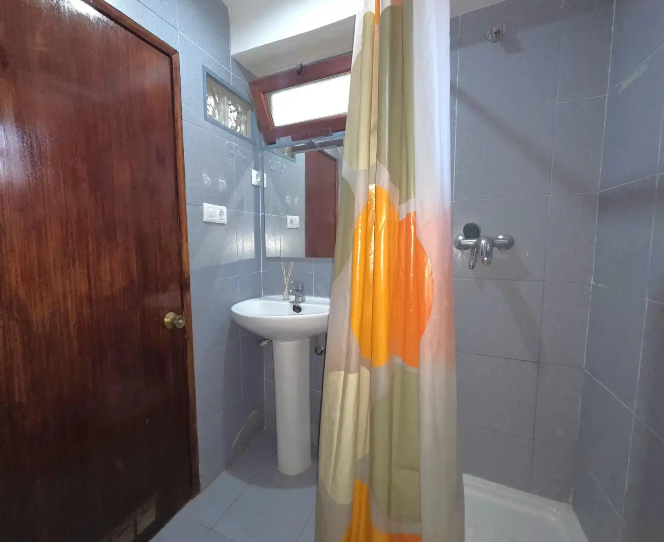 Bany de Casa o xalet en venda en Aller amb Calefacció, Jardí privat i Terrassa