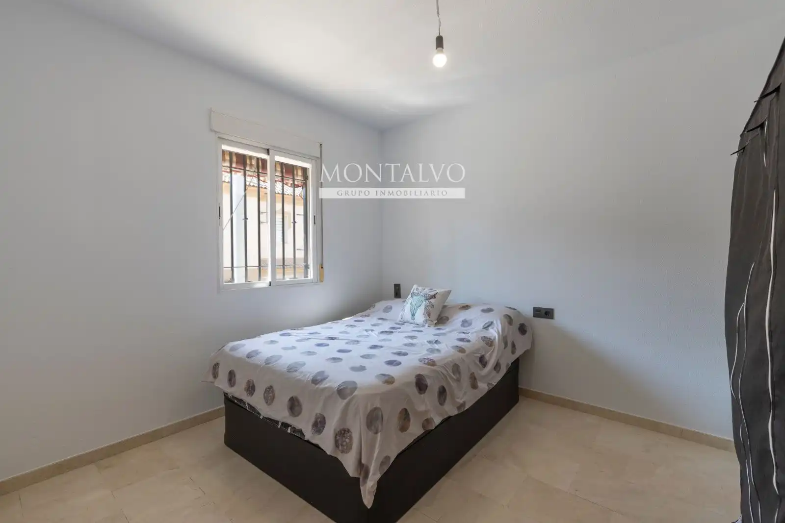 Habitación de Casa adosada en venta en Atarfe