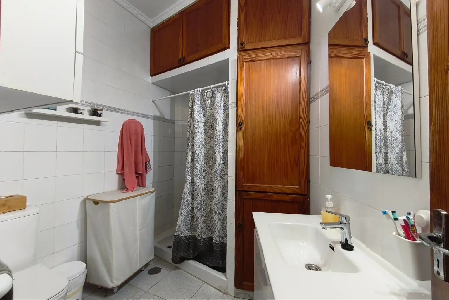 Bathroom of Detached homes for sale in Agaete, Las Palmas