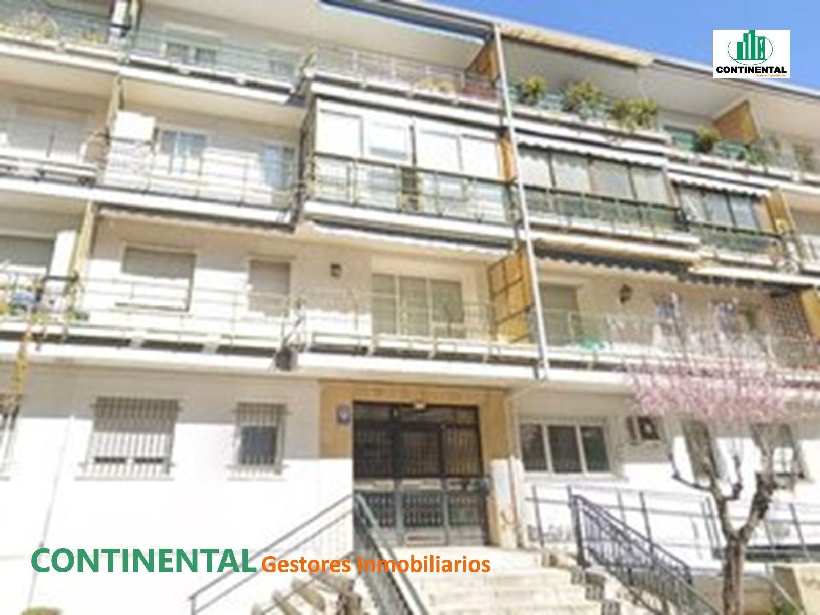 Exterior view of Flat for sale in Collado Villalba  with Community pool